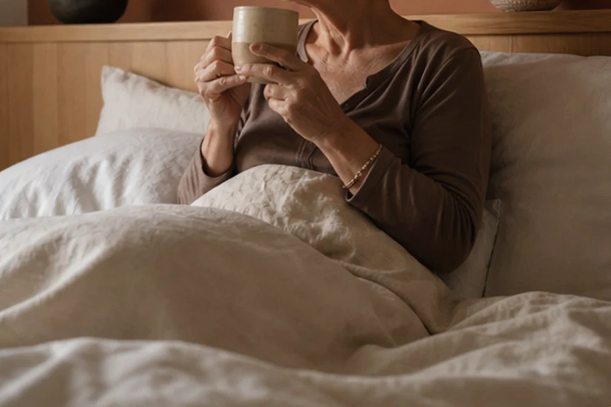 Bewohnte Schlafatmosphäre zum Ratgeber Jetlag Übungen für sanfte Abendimpulse einordnen