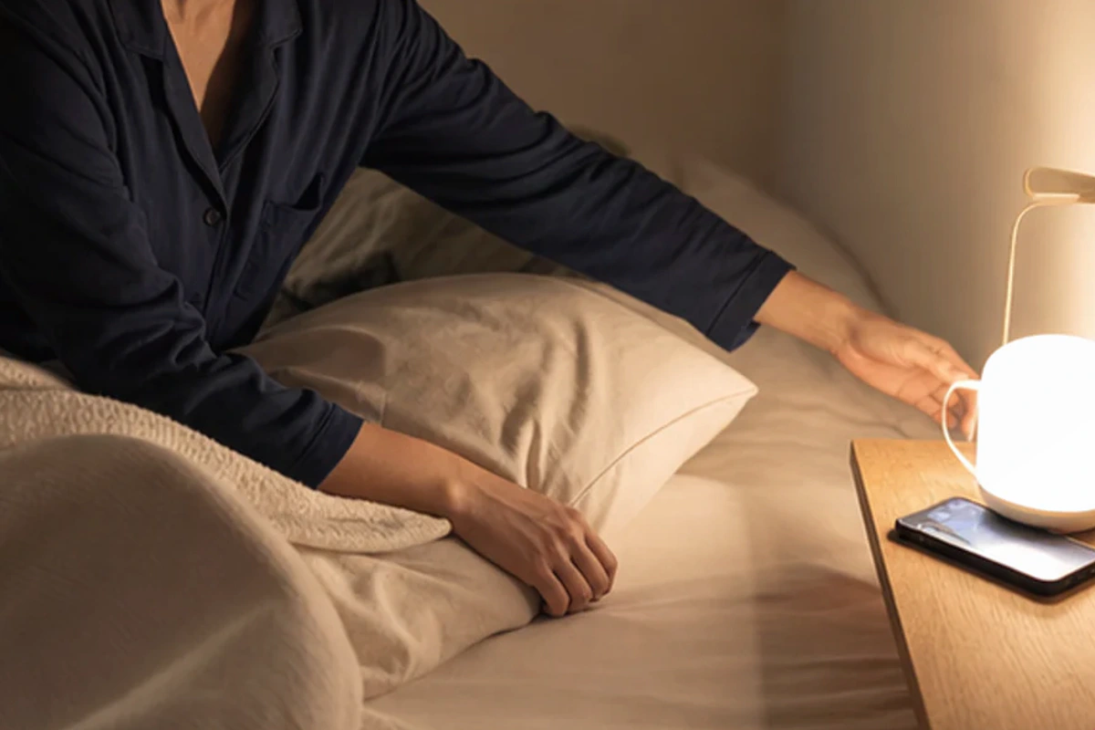 Ruhiger Alltagsmoment zum Ratgeber Melatonin Vergleich nach einer bewussten Entscheidung rund um Vergleich