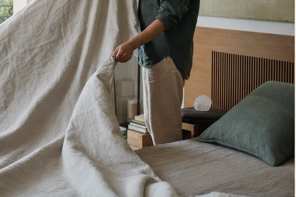 Bewohnte Schlafatmosphäre zum Ratgeber minimalistisches Schlafzimmer was hilft für sinnvolle nächste Schritte sortieren